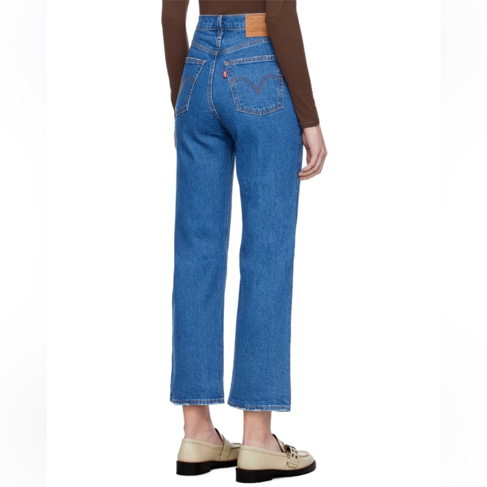 Levi’s Ribcage Straight Jeans - Picture 2 of 6